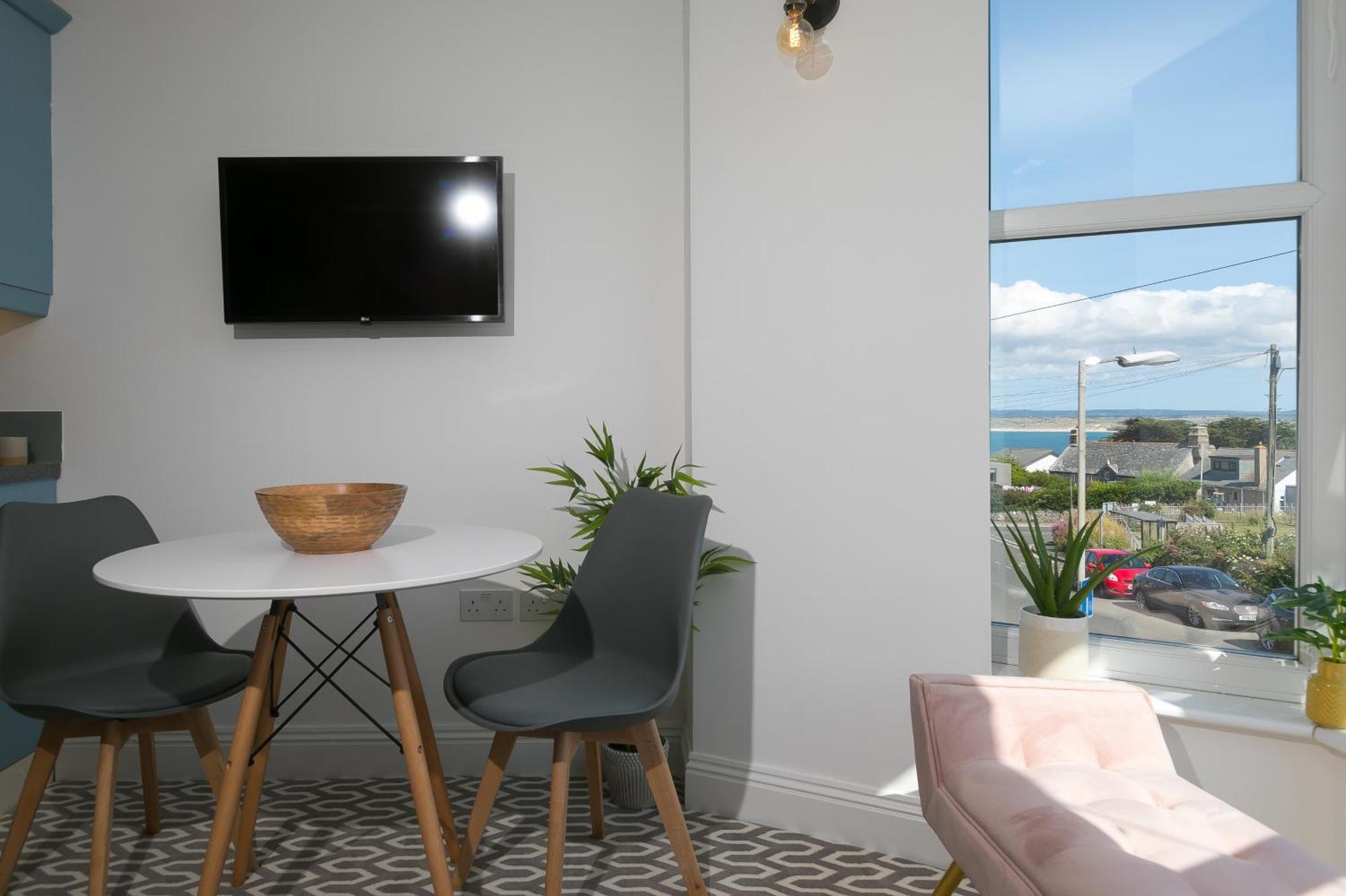 Appartement Seabreeze 3 - Seaview & Parking à St Ives Extérieur photo