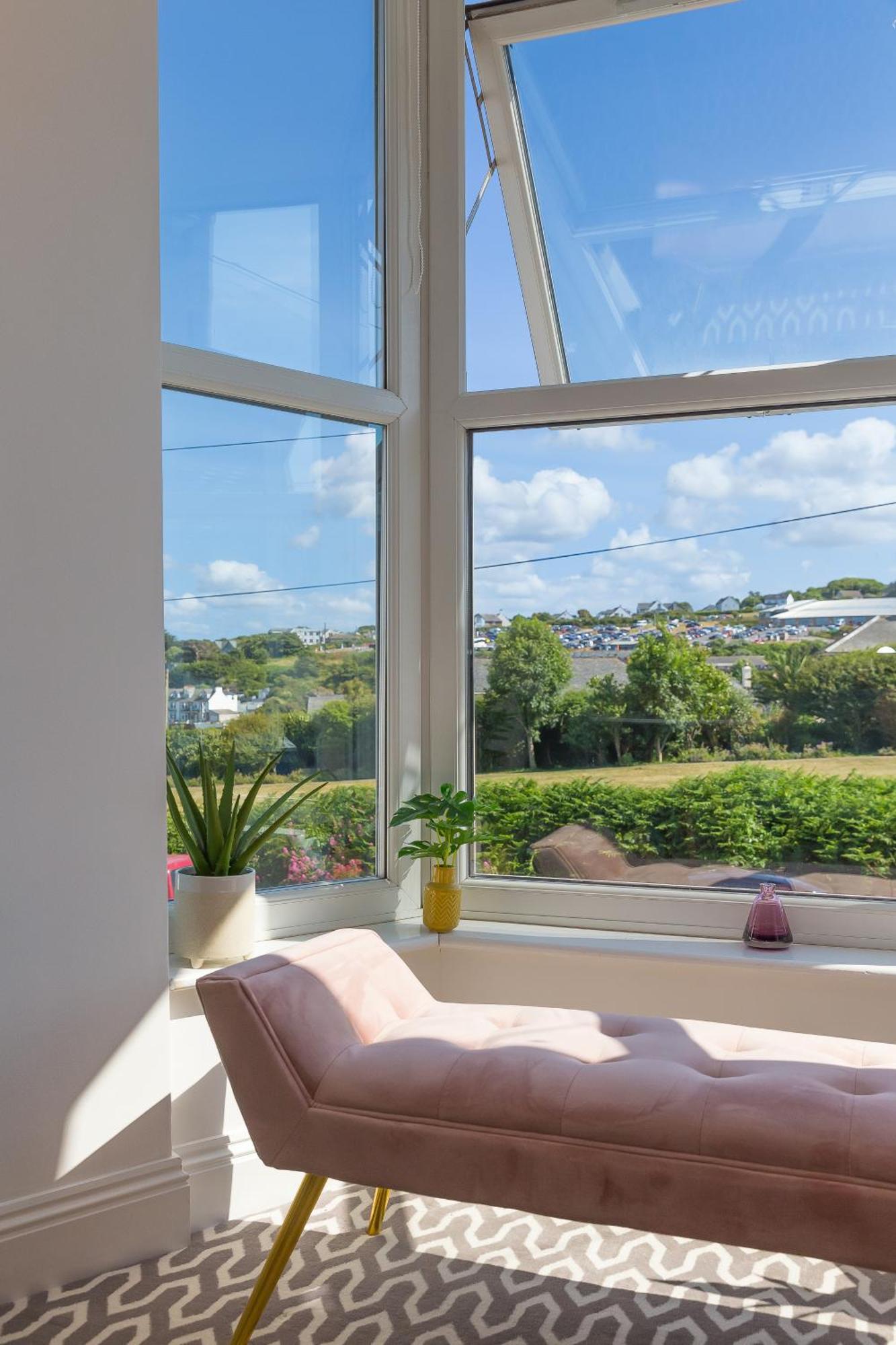 Appartement Seabreeze 3 - Seaview & Parking à St Ives Extérieur photo