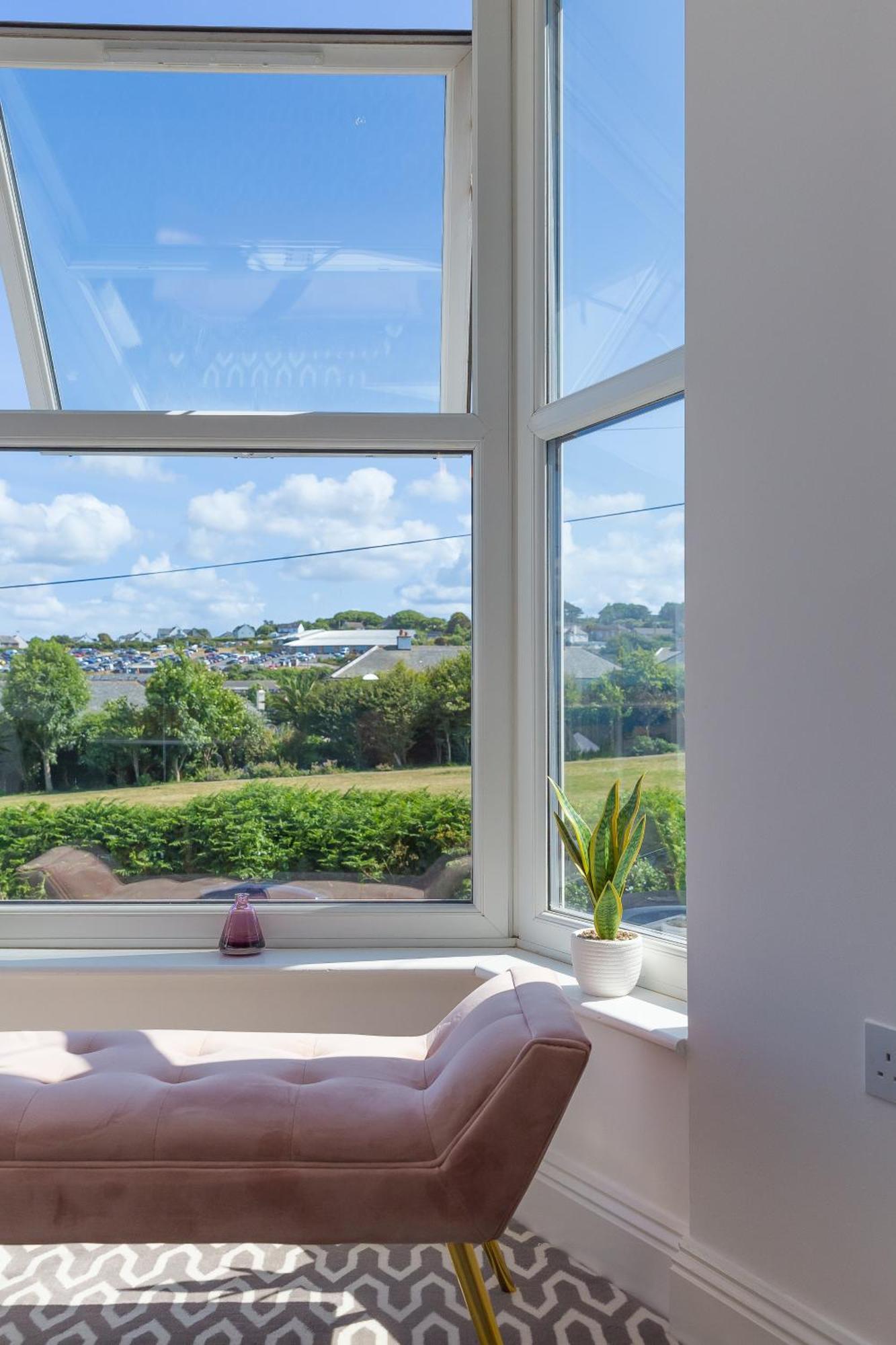 Appartement Seabreeze 3 - Seaview & Parking à St Ives Extérieur photo